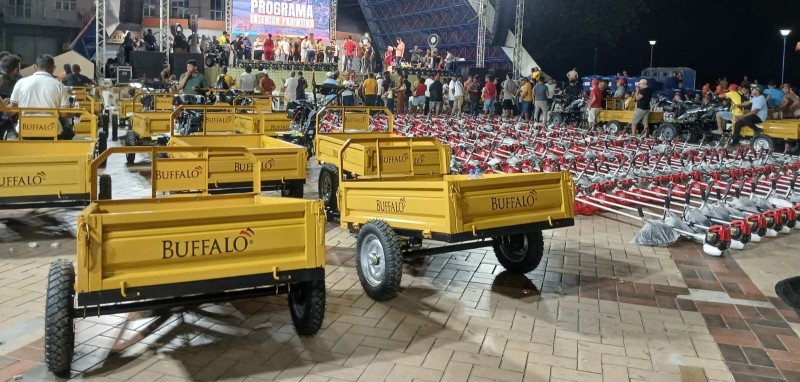 Mais de 700 equipamentos entregues para transformar a zona rural de Parintins!