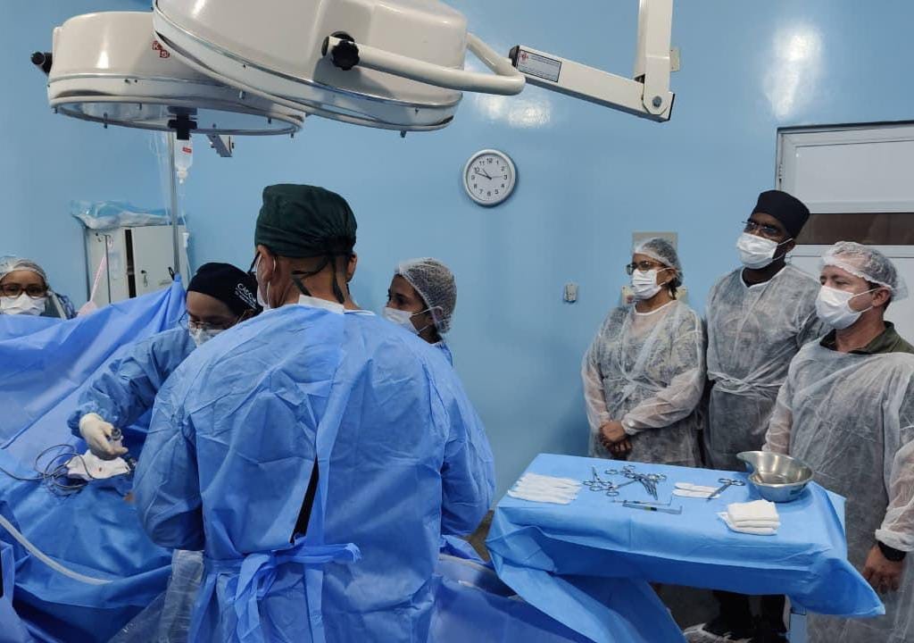 Pacientes comemoram participação em mutirão realizado em Parintins