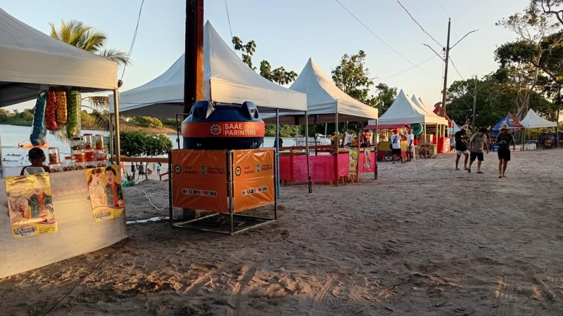 Pontos de hidratação no Festival de Verão do Caburi promoveram cuidado com a vida de competidores e banhistas