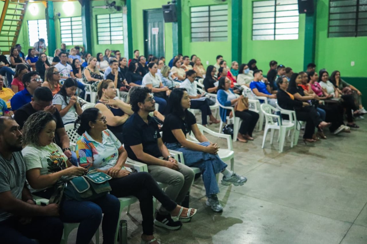 Parintins alinha programação e define a ordem dos desfiles cívicos