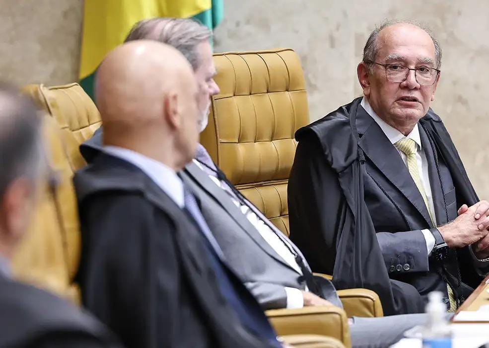 Gilmar reforça a Fachin pedido de acesso integral a celular de Vorcaro