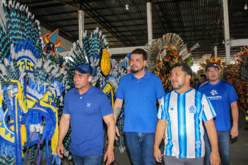 Caprichoso inicia transição com entrega de chaves e vistoria do patrimônio