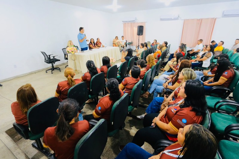 Prefeitura de Parintins empossa colegiado do CMAS para o biênio 2026/2028