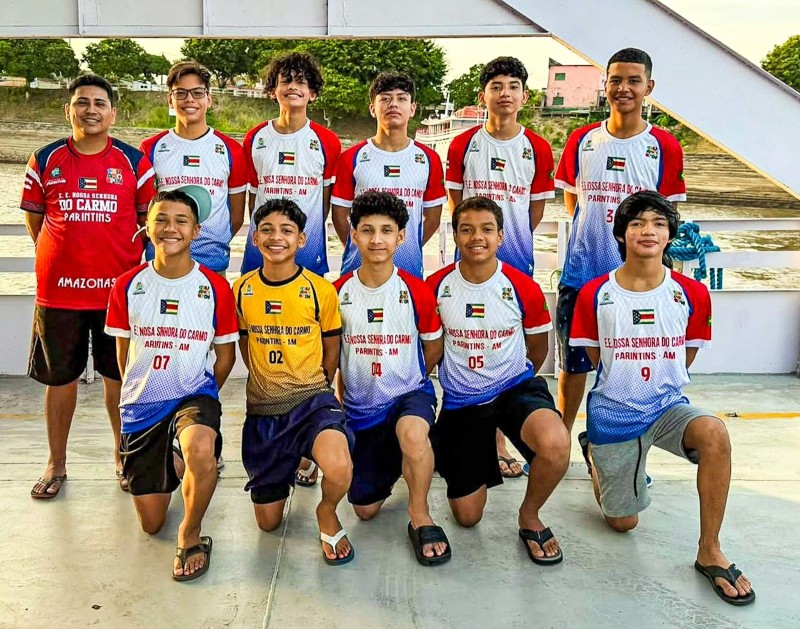 Atletas de Badminton e Vôlei de Parintins viajam para disputar os JEBs 2025 em Brasília