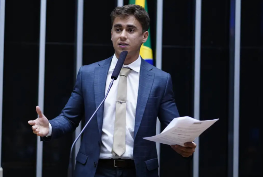 TSE manda Nikolas retirar postagem com desinformação sobre Lula