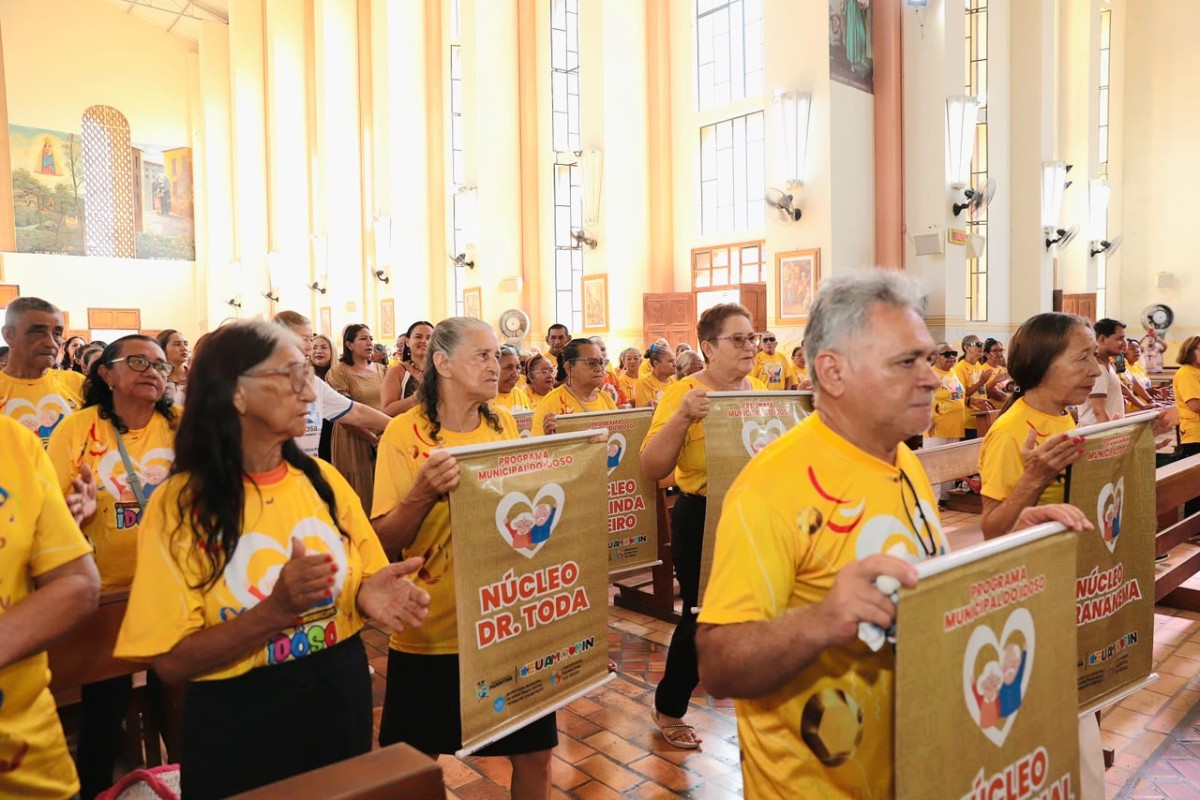 Idosos de Parintins são homenageados em missa na Catedral