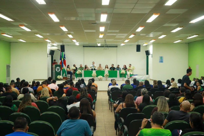 Amazonas Mais Alfabetizado: Parintins reúne mais de 150 professores em ciclo de formação