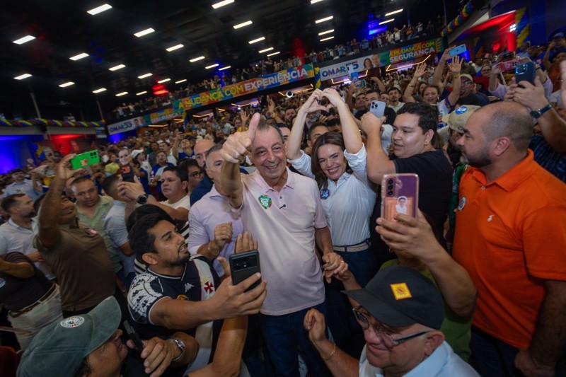 Plínio Valério declara apoio a Omar Aziz no segundo turno da eleição para o Governo do Amazonas