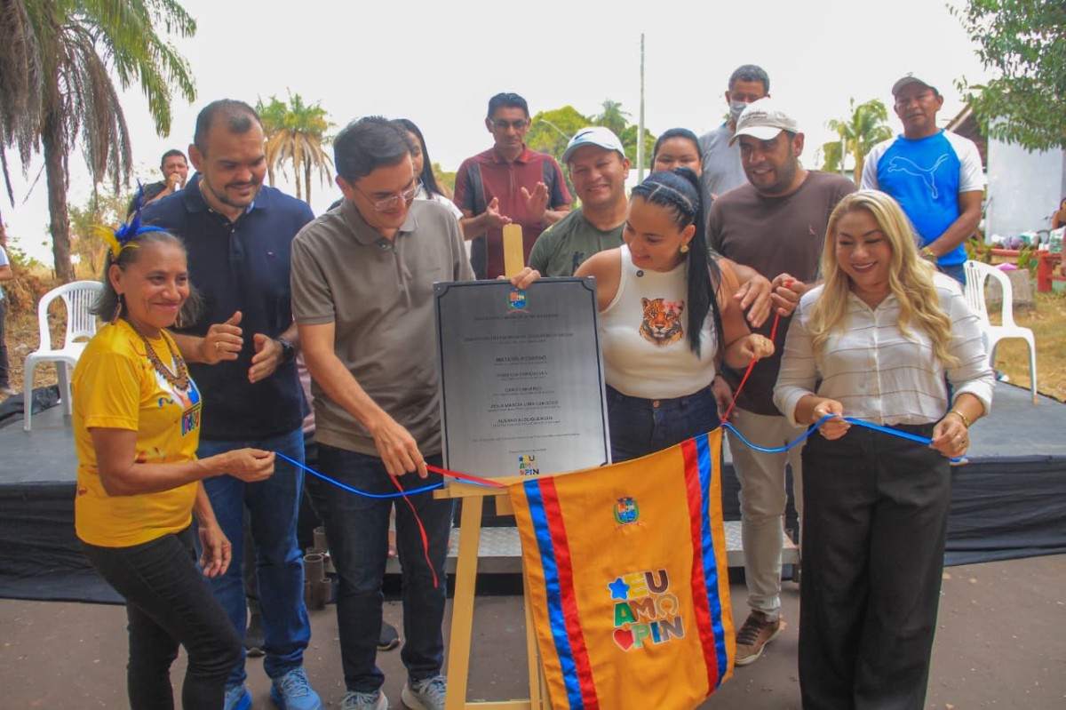 Nos 174 anos de Parintins, Vila Amazônia recebe nova sede do CRAS