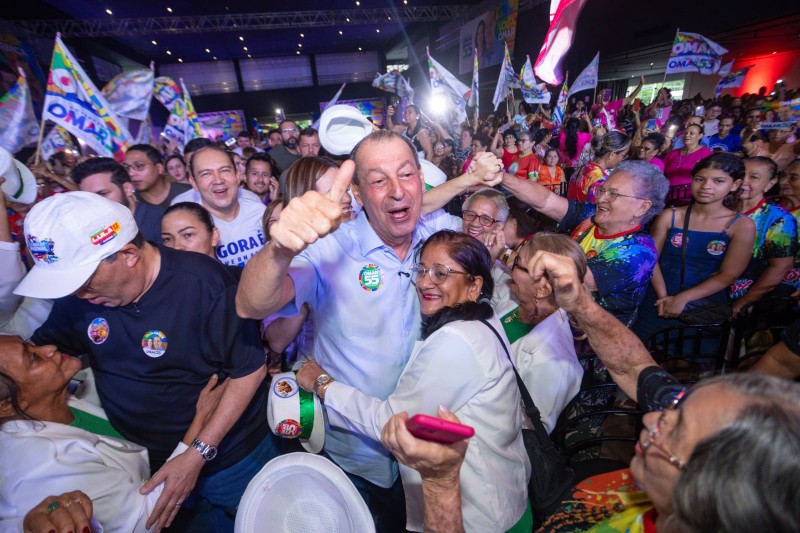 Omar anuncia Hospital do Idoso e retomada de centros de convivência no Amazonas