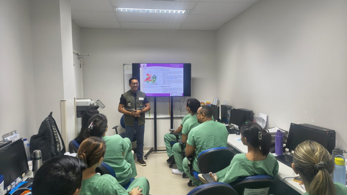 Treinamento amplia diagnóstico laboratorial de hemoparasitos no Amazonas