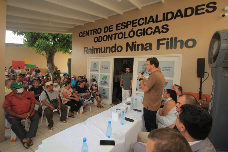 CEO de Parintins entrega 100 próteses dentárias e contabiliza mais de 34 mil procedimentos em 2025 e 2026