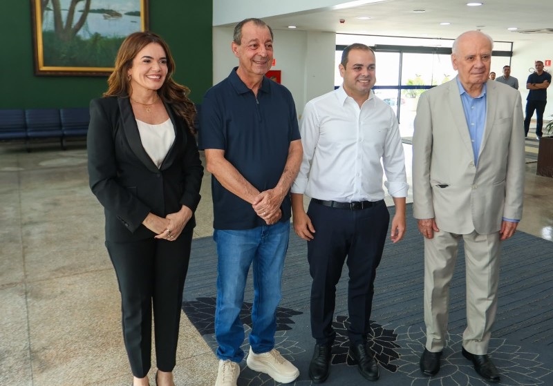 Omar Aziz e Roberto Cidade iniciam diálogo para transição de governo no Amazonas