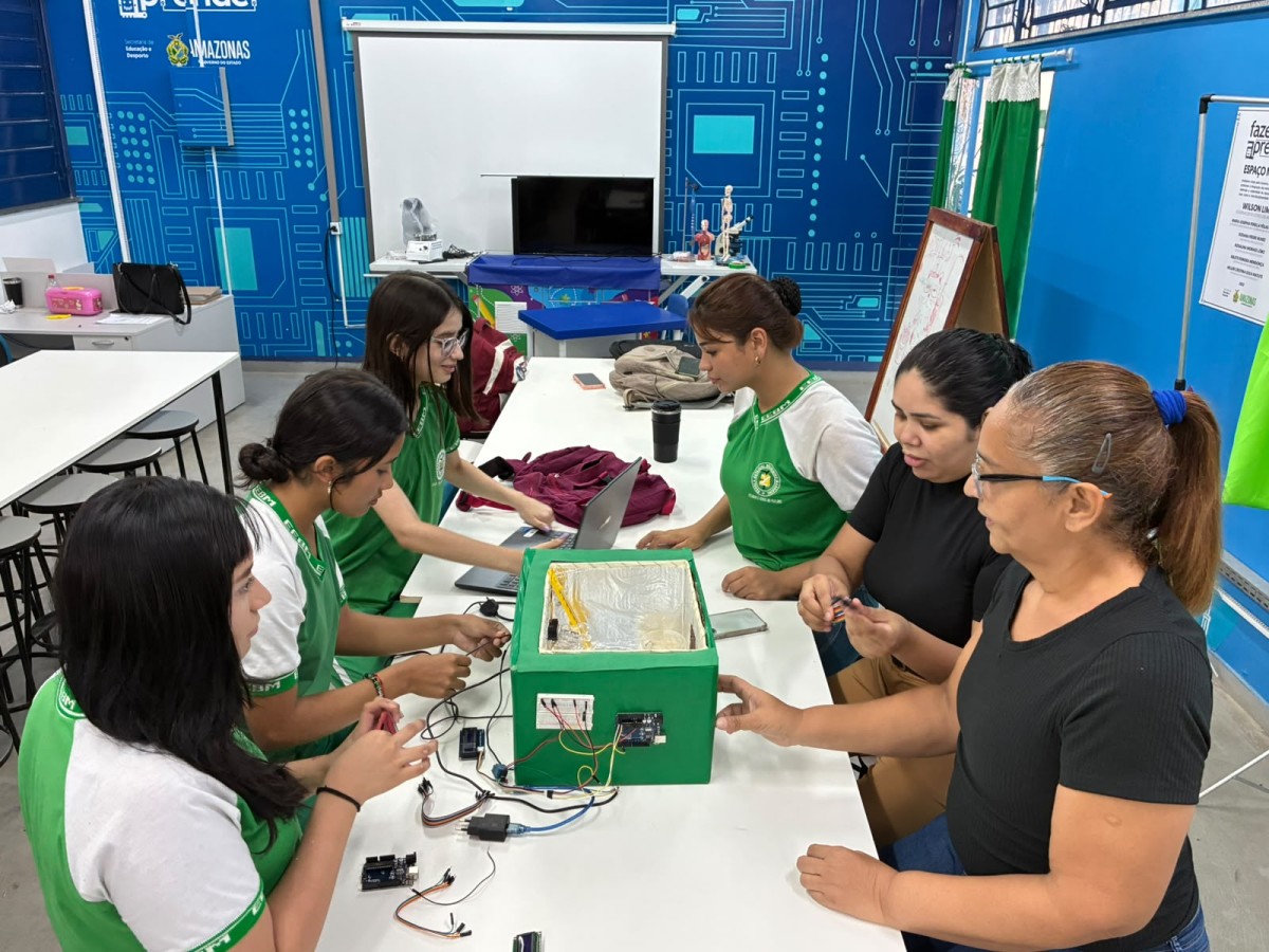 Laboratório Maker incentiva projetos de C&T na EE Belarmino Marreiro