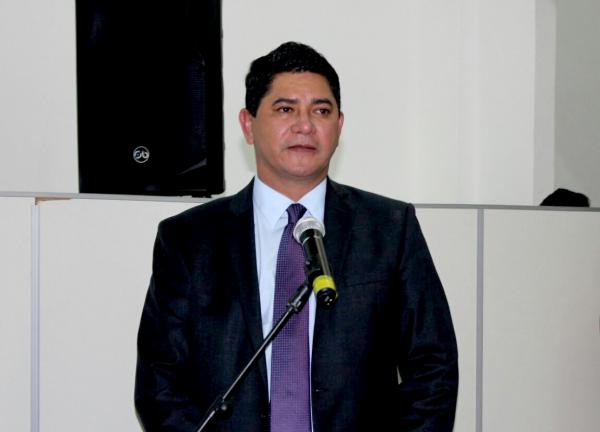 Bi Garcia diz que encontro com Omar Aziz poderá selar sua saída do PSDB