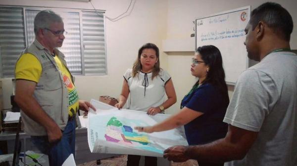    Fiocruz e Semsa mapeiam focos de dengue e implantam armadilhas disseminadoras de larvicida