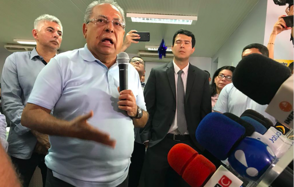 Amazonino vai repassar de forma técnica problemas da área econômica ao ministro Meirelles