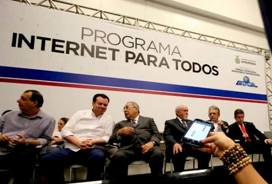 Parintins começa a se habilitar para receber programa “Internet para todos”, afirma Bi Garcia