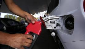 Preços da gasolina e do diesel terão a primeira variação de 2018 amanhã Preços da gasolina e do diesel terão a primeira variação de 2018 amanhã