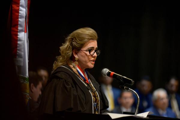 Yara Lins receberá Medalha do Mérito Judiciário do TJAM Yara Lins receberá Medalha do Mérito Judiciário do TJAM