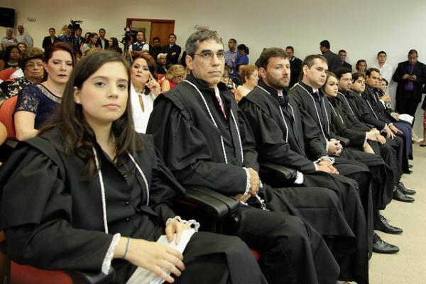 Tribunal de Justiça do Amazonas empossa vinte e dois novos juízes