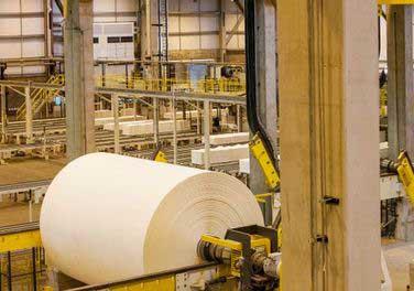 Indústria fecha 2017 com crescimento de 2,5%, após três anos de queda