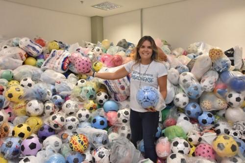 Sejel arrecada mais de 15 mil bolas em final do Peladão 2007 na Arena da Amazônia Sejel arrecada mais de 15 mil bolas em final do Peladão 2007 na Arena da Amazônia