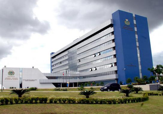 Servidores efetivos da ALEAM têm assegurado progressão salarial  Servidores efetivos da ALEAM têm assegurado progressão salarial