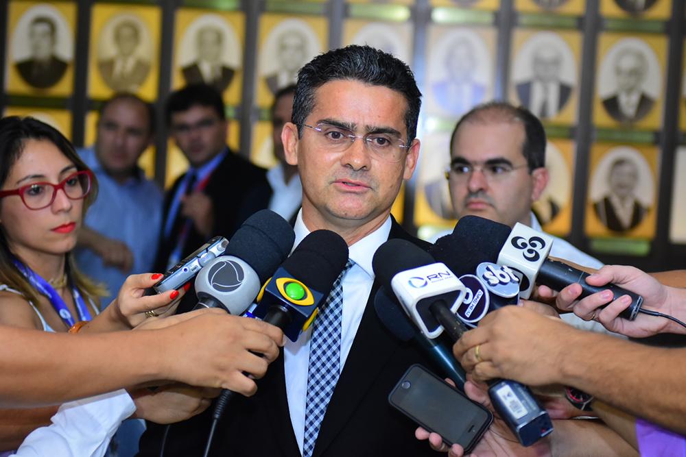 Deputado David Almeida aponta manobra do Governo para privatizar Cigás  Deputado David Almeida aponta manobra do Governo para privatizar Cigás