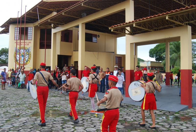 Programa Bombeiro Mirim abre atividades para 2018 em Parintins
