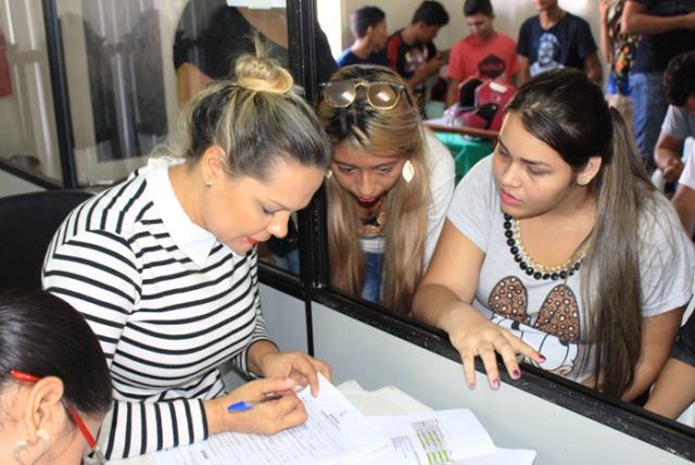 Câmara Municipal abre inscrições para cursos online por articulação da vereadora Nêga Alencar Câmara Municipal abre inscrições para cursos online por articulação da vereadora Nêga Alencar