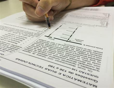 Candidatos ao Enem 2018 têm até domingo para pedir isenção da taxa de inscrição