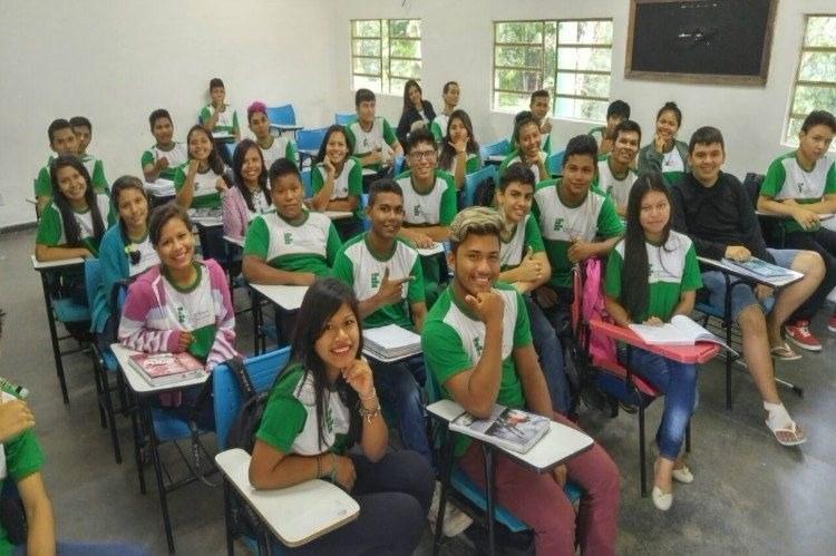 Estudantes indígenas do IFAM em São Gabriel da Cachoeira enfrentam desafios Estudantes indígenas do IFAM em São Gabriel da Cachoeira enfrentam desafios