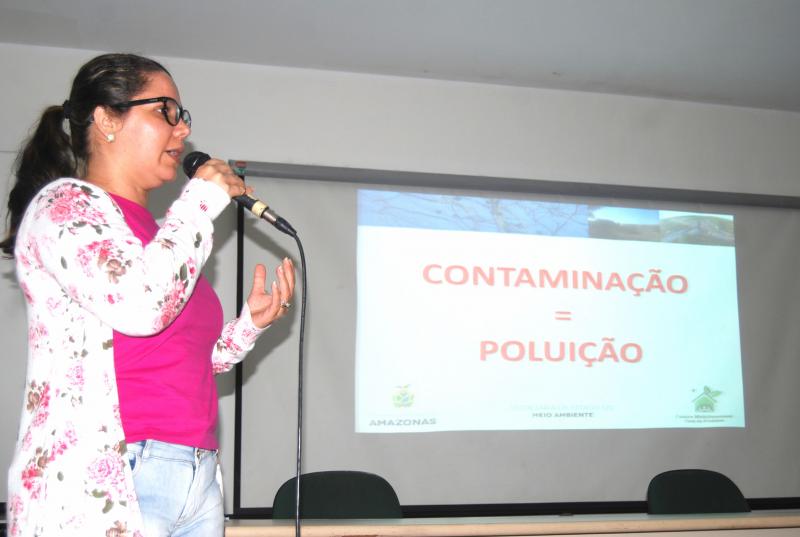 Sedema Parintins realiza palestras e oficinas sobre o uso e conservação do solo