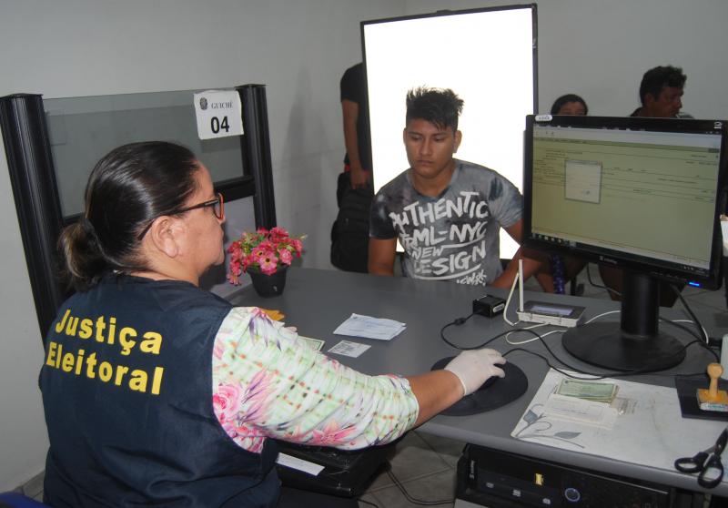 Justiça Eleitoral de Parintins registra 72% dos eleitores no cadastro biométrico até esta semana