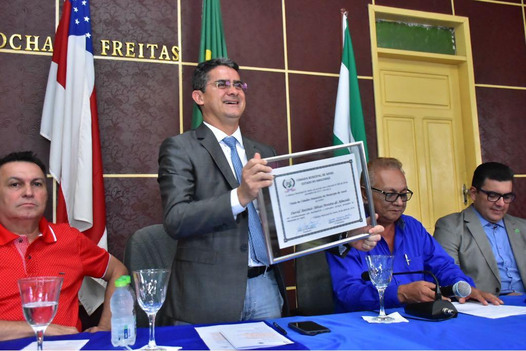 Deputado David Almeida é o mais novo cidadão dos municípios de Anori e Codajás Deputado David Almeida é o mais novo cidadão dos municípios de Anori e Codajás