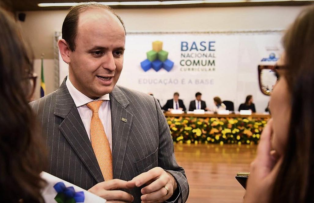 Ministro Rossieli Soares inaugurar clínica escola de veterinária do IFAM em Manaus Ministro Rossieli Soares inaugurar clínica escola de veterinária do IFAM em Manaus