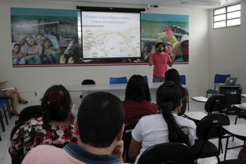 Sejusc e Ufam debatem política de acolhimento aos venezuelanos