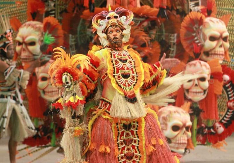 Garantido homenageia 20 anos de André Nascimento no item Pajé, com baile Vermelho e Branco Garantido homenageia 20 anos de André Nascimento no item Pajé, com baile Vermelho e Branco