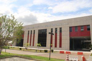 Cinco prefeituras inadimplentes com o TCE-AM terão as contas tomadas