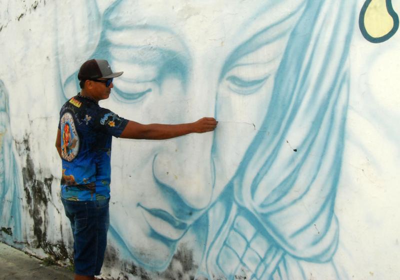 Graça alcançada por intercessão de Nossa Senhora do Carmo e promessa cumprida na arte de Glemberg Castro