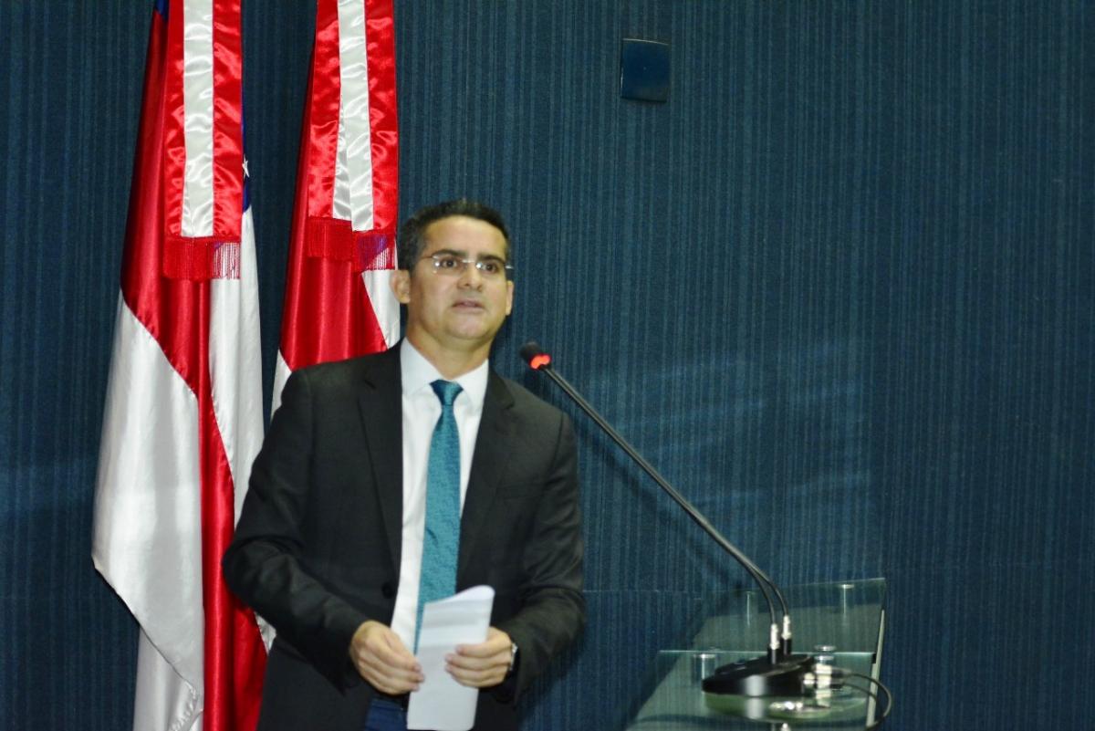 David Almeida assina termo de cooperação com CMP e cumpre agenda política em Parintins