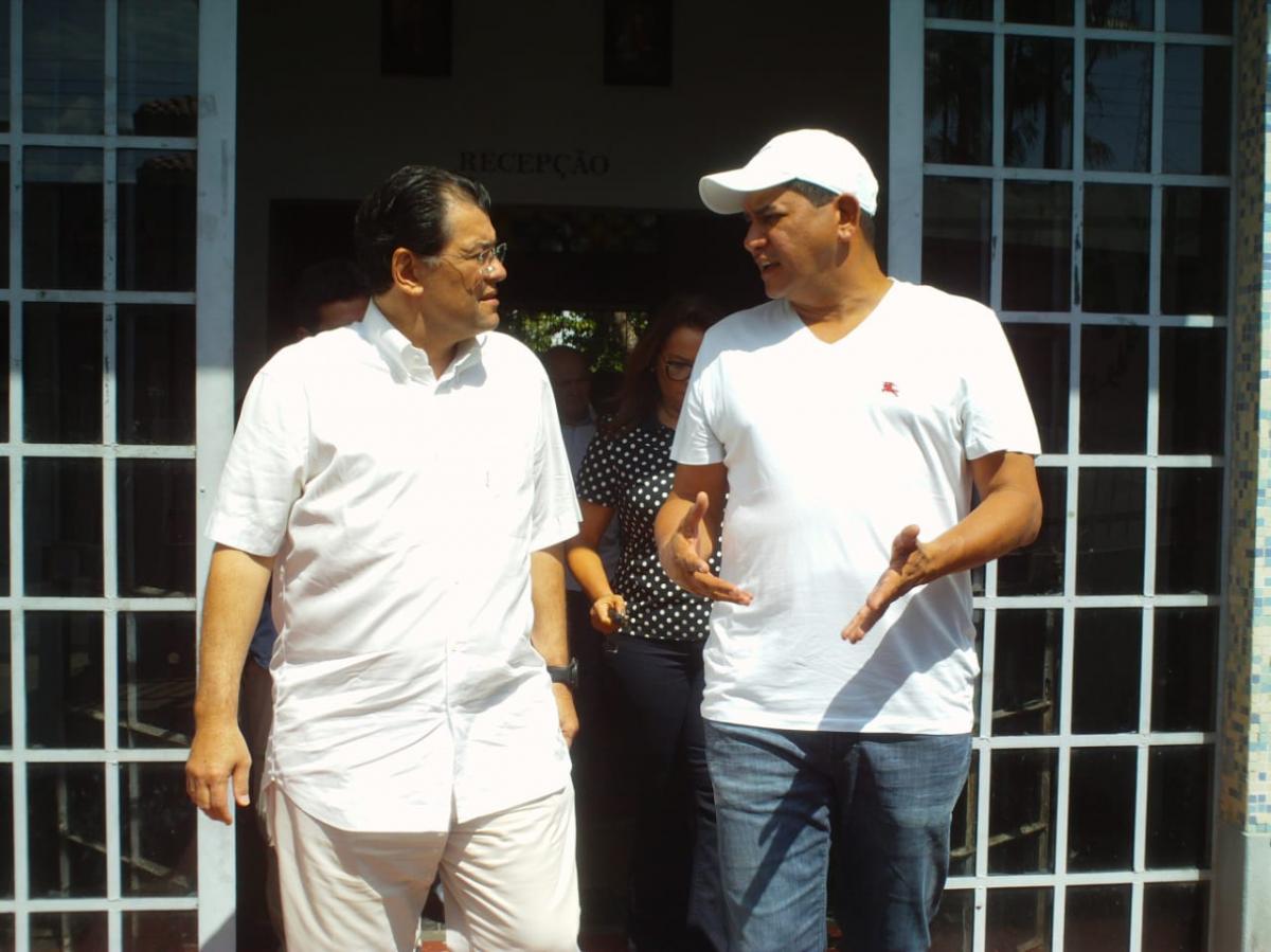 Braga participa da procissão de Nossa Senhora do Carmo e destaca recursos de emendas Braga participa da procissão de Nossa Senhora do Carmo e destaca recursos de emendas