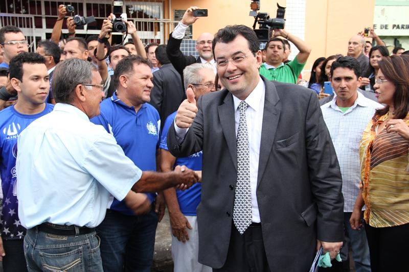 Em Parintins, MDB entre Omar e Amazonino, mas prioridade é reeleger Eduardo Braga