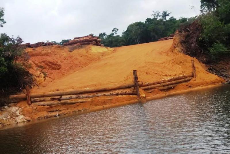 Ibama explica denúncias e planeja fiscalização no Mamuru e Uaicurapá Ibama explica denúncias e planeja fiscalização no Mamuru e Uaicurapá