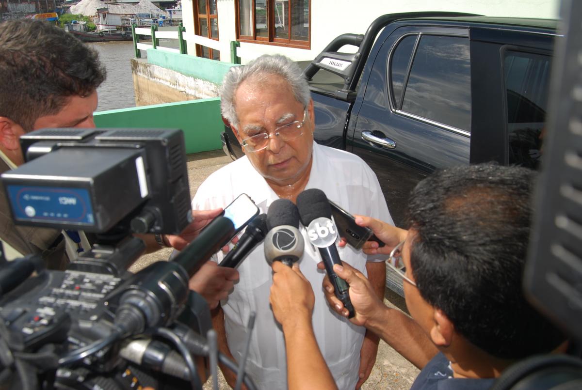 Amazonino realiza primeiro ato político de campanha em Parintins