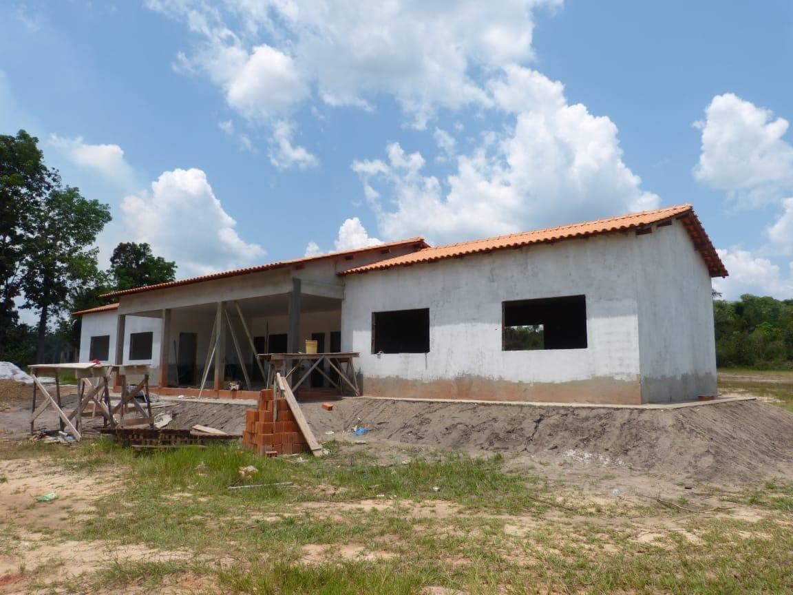 Equipe de engenharia da Semosp vistoria obras de escolas rurais