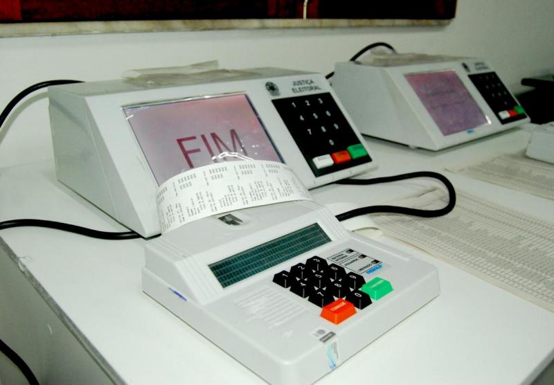 Haddad alcança 25,2% da  intenção de votos e se aproxima de Bolsonaro, diz pesquisa   