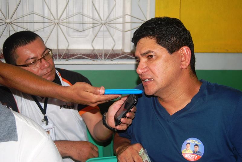 Prefeito Bi Garcia enfatiza parceria no momento do voto