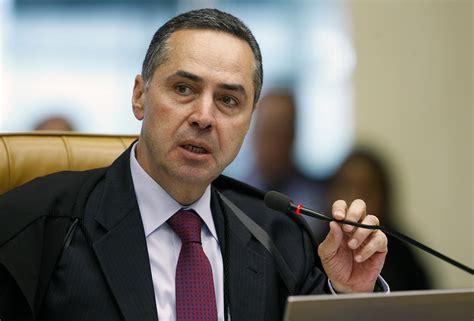 Barroso nega pedido para anular indiciamento de Temer